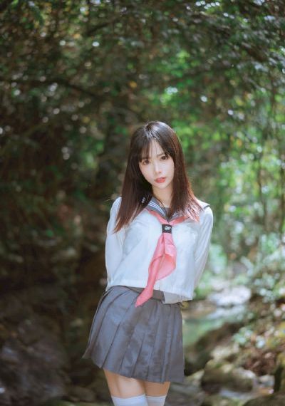 小蜜桃三_720高清视频播放