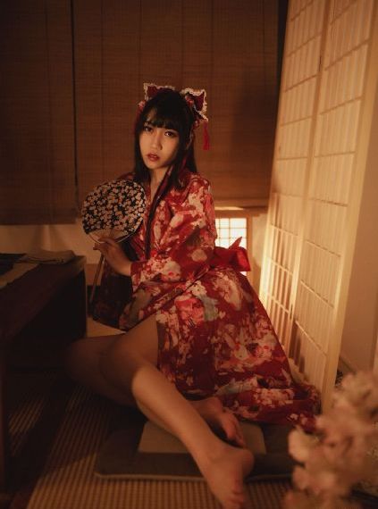 在线观看美女网站_爱奇艺VIP神马影院手机在线